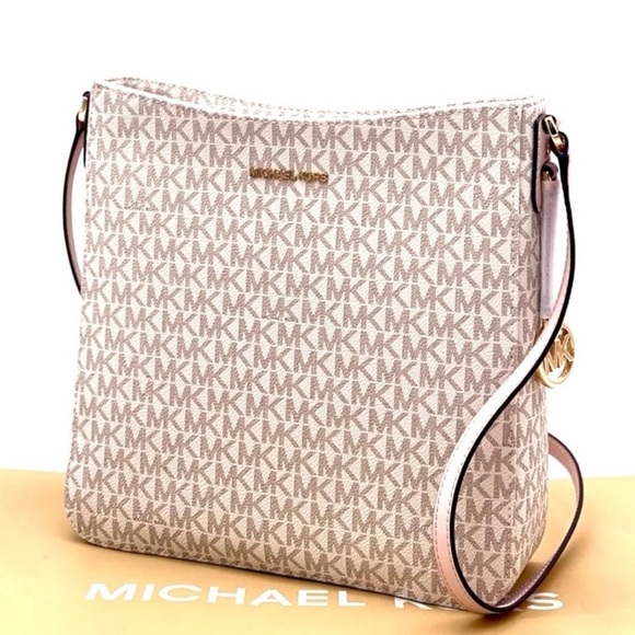 Michael Kors Handbags - Michael Kors Large Messenger Crossbody Bag Powder Blush Multi